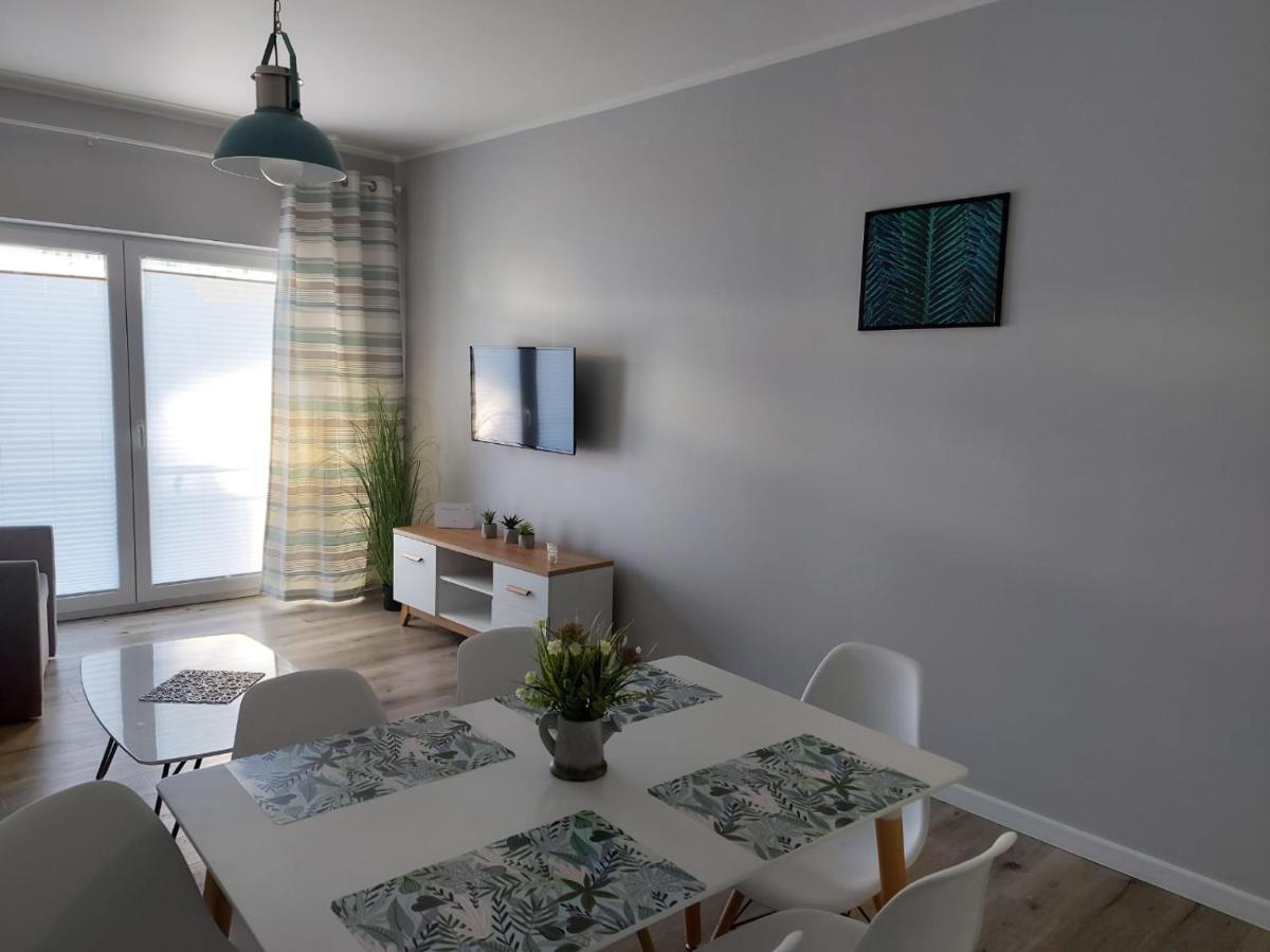 Apartamenty z tarasami Miętowy spokój 15, Romantyczna szarość 16, Niebieska elegancja 17 Pobierowo Exterior foto
