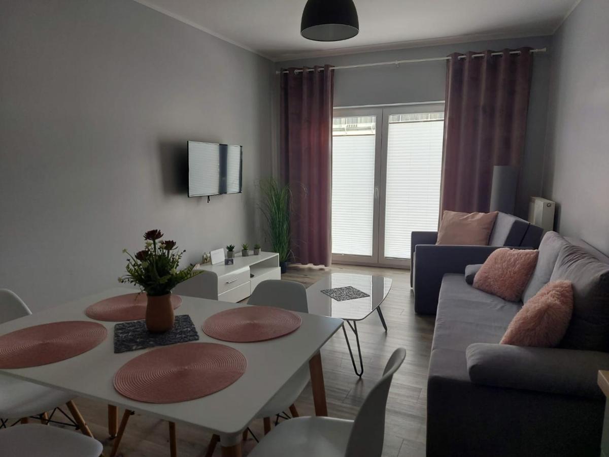 Apartamenty z tarasami Miętowy spokój 15, Romantyczna szarość 16, Niebieska elegancja 17 Pobierowo Exterior foto