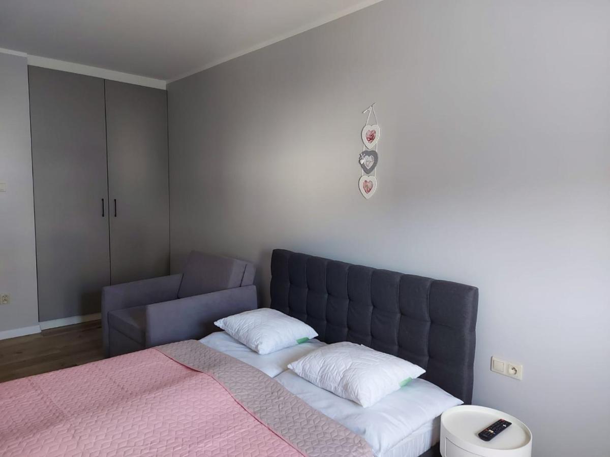 Apartamenty z tarasami Miętowy spokój 15, Romantyczna szarość 16, Niebieska elegancja 17 Pobierowo Exterior foto