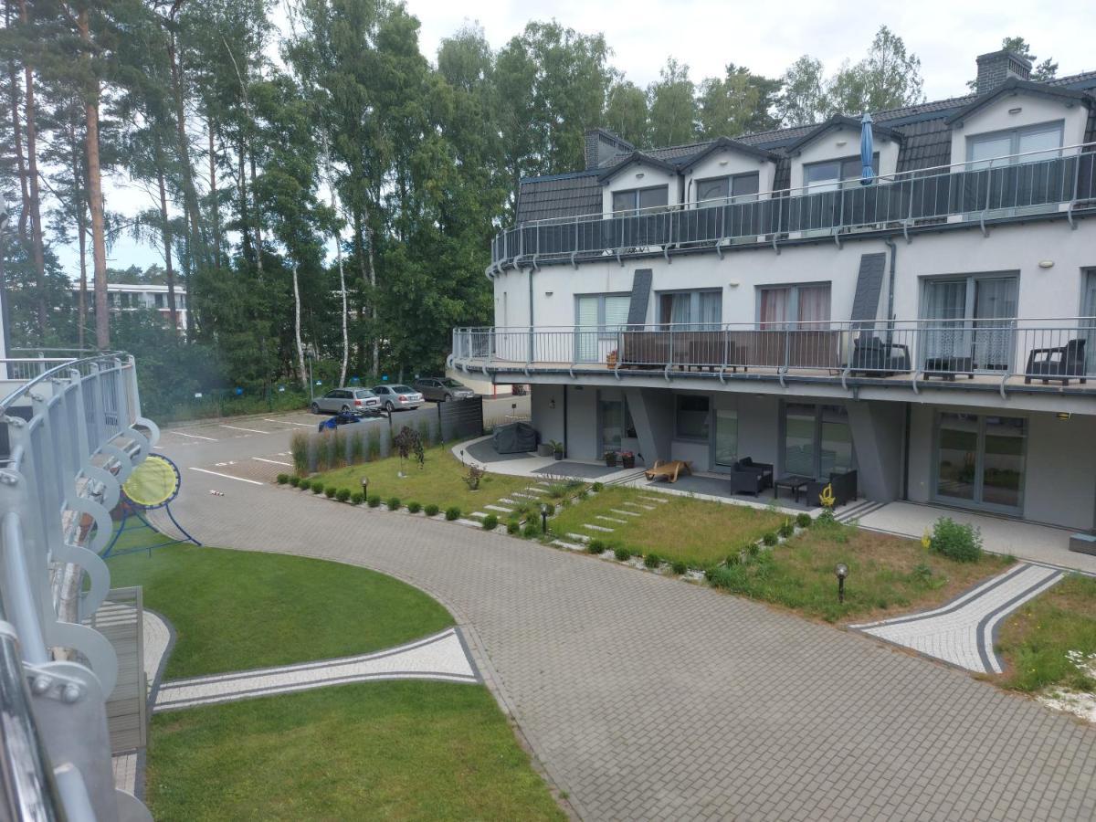 Apartamenty z tarasami Miętowy spokój 15, Romantyczna szarość 16, Niebieska elegancja 17 Pobierowo Exterior foto